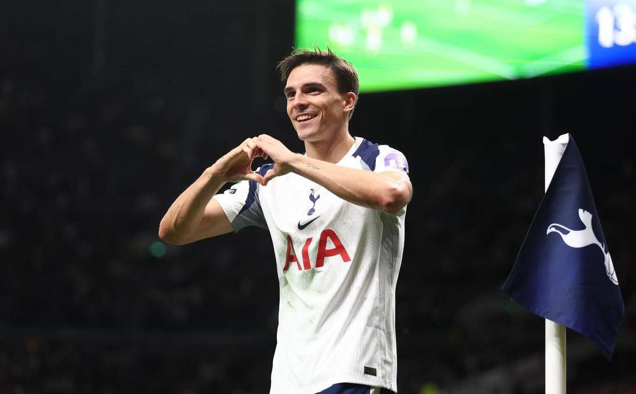 门兴0-0莱比锡，奥诺拉破门被吹，劳姆中框，门兴全场0射正