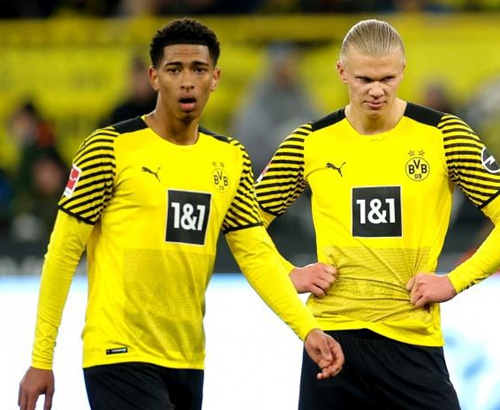 普里查德和沃尔什第二节得分均上双，上半场合砍28分9板6助